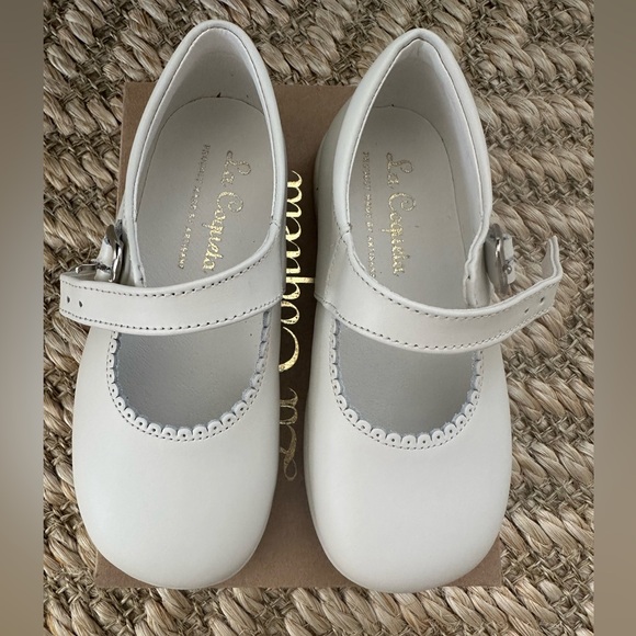 La Coqueta Red School Shoes La Coqueta Ivory Leather Toddler Mary Jane Shoes NIB 25